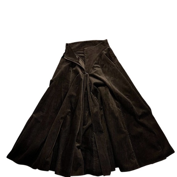The J Peterman Company Maxi Skirt, USA, Corduroy. Brown, 8 - Picture 2 of 3